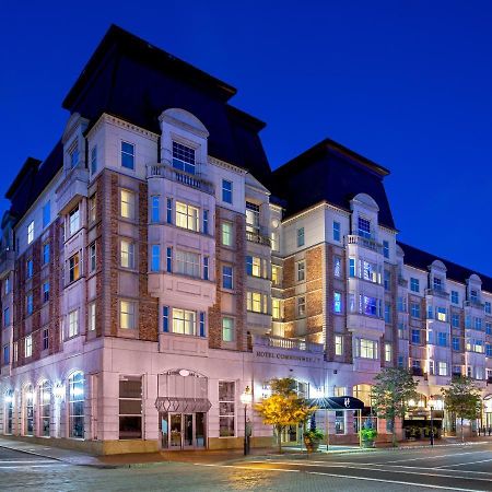 Hotel Commonwealth Boston Kültér fotó The Village at West End