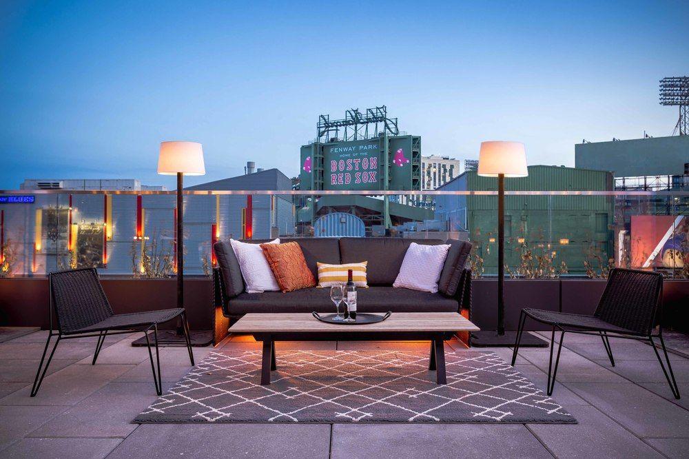Hotel Commonwealth Boston Kültér fotó Rooftop at Hotel 57