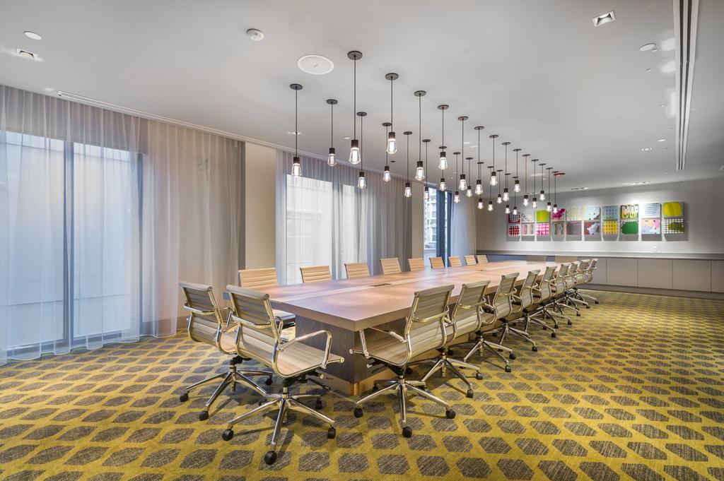 Hotel Commonwealth Boston Kültér fotó The boardroom at the new headquarters