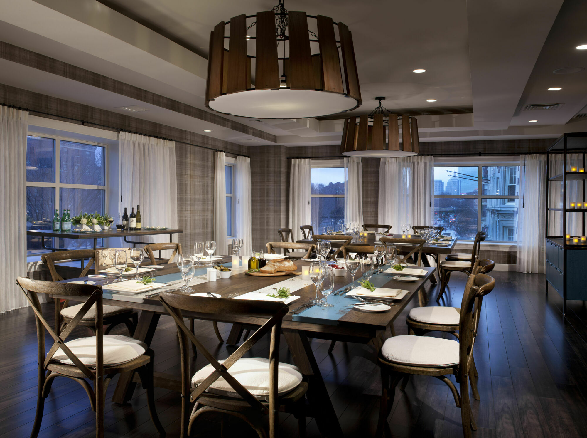 Hotel Commonwealth Boston Kültér fotó The private dining room at the restaurant