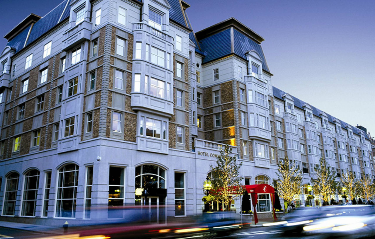 Hotel Commonwealth Boston Kültér fotó The hotel in 2007